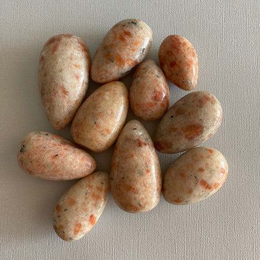 Golden Sunstone Palms - Star-Crossed Stones